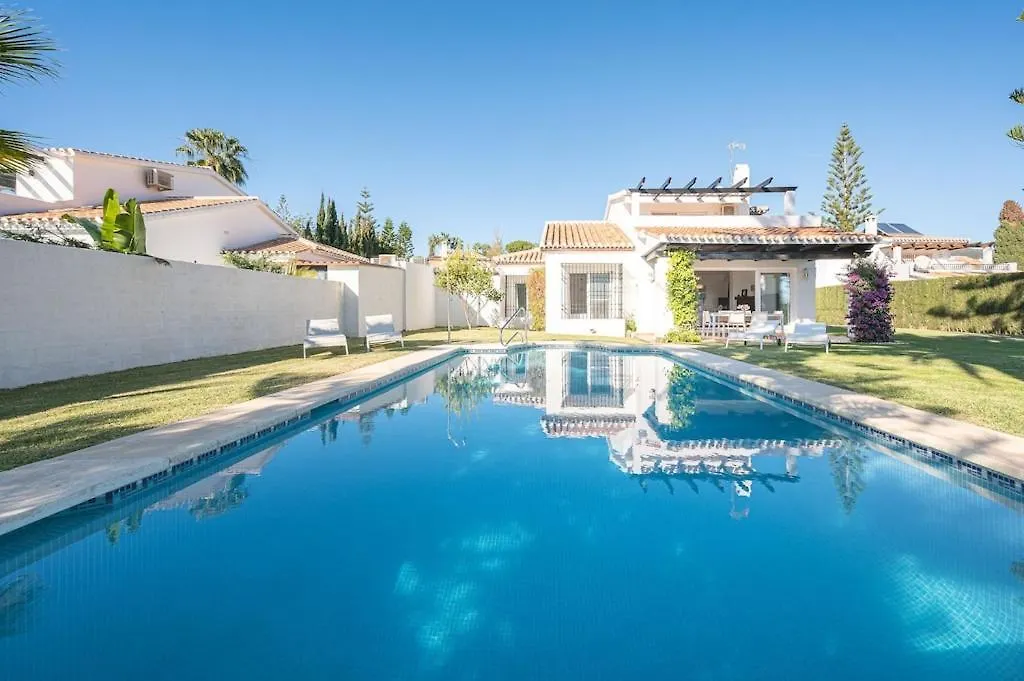 Prázdninový dům Villa Con Piscina Privada Y Jardin Marbella