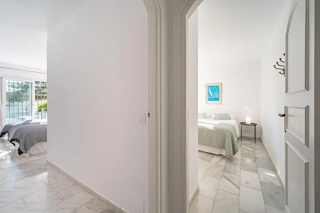 Villa Con Piscina Privada Y Jardin Marbella Španělsko