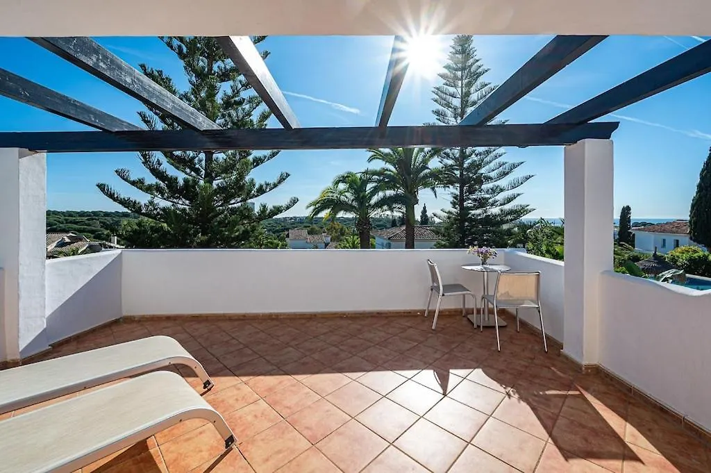 度假居 Villa Con Piscina Privada Y Jardin 马尔韦利亚 西班牙